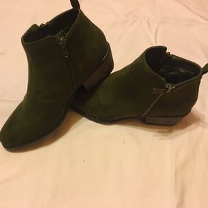 💥PRICE DROP💥 Women's Suede Ankle Boots